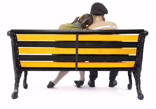 ___________Peo_couple_parkbench_72dpi.jpg