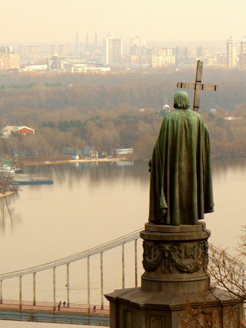 Overlooking_Kiev.jpg