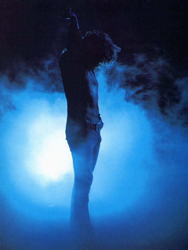 Robert_Plant__Earls_Court_May_1975__6.jpg