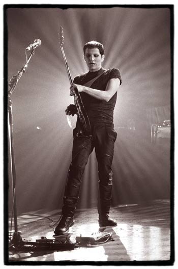 placebo_live8.jpg