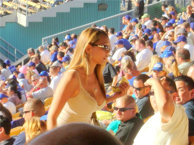 stadiumboobs.jpg