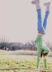 WinterHandstand.jpg