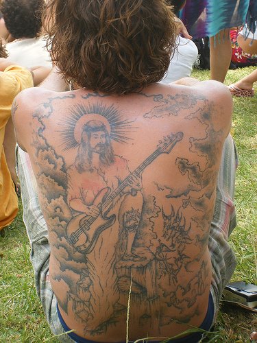 jesustat01.jpg