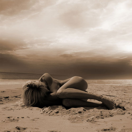 lonely_girl.jpg