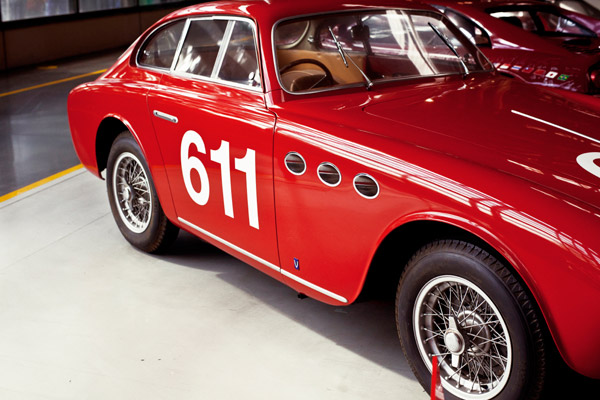 FERRARI_250_611.jpg