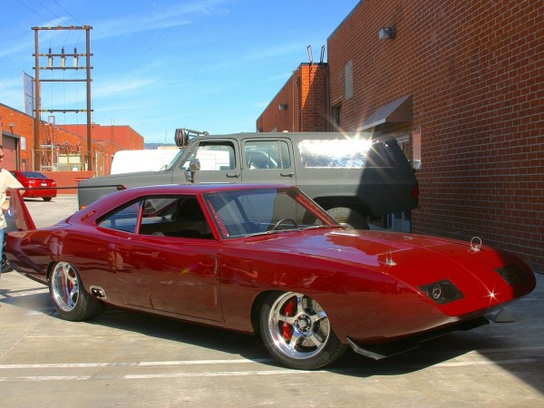 Dodge_Daytona_Front_Angle_Fast_Furious_6_Car.jpg