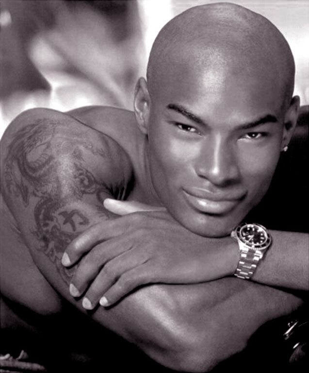 Tyson_Beckford_black___white.jpg
