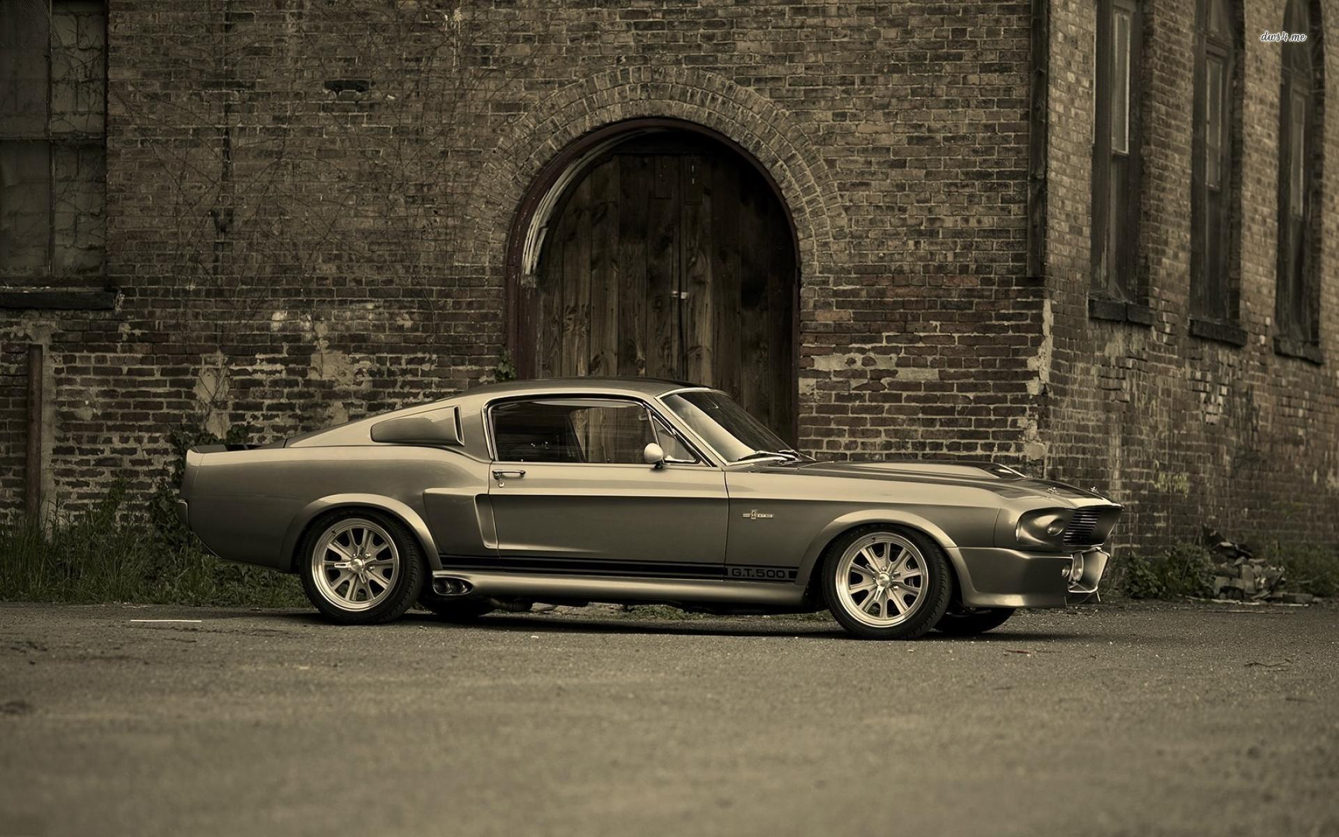 fordmustangshelbygt500eleanor_l_deb60241a4209737.jpg