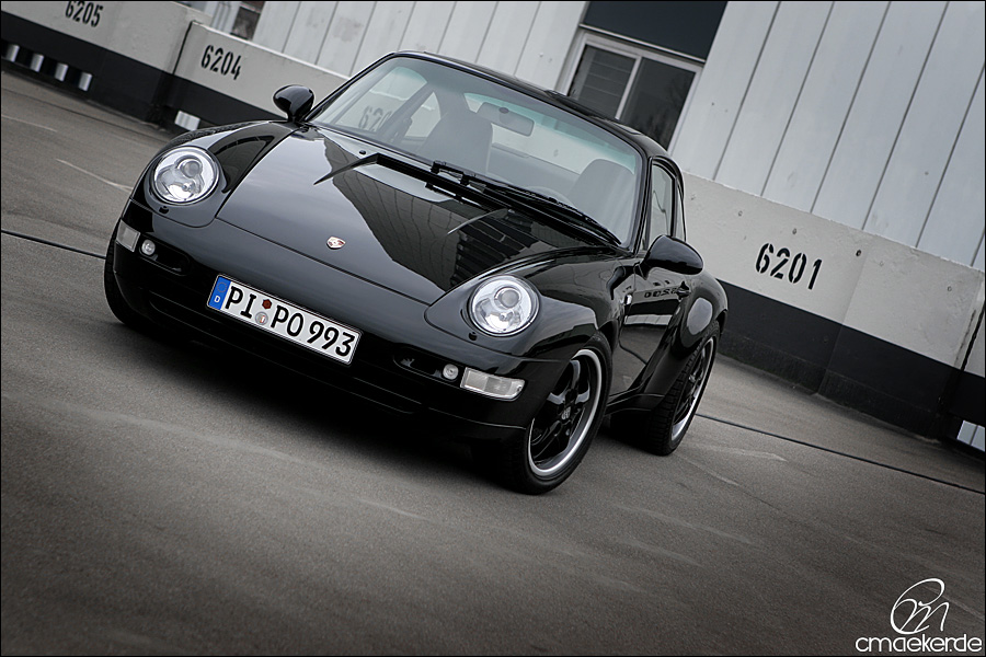 porsche_993_carrera_by_cmaeker.jpg
