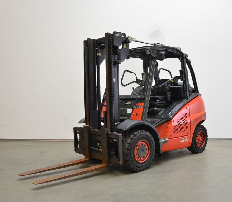material_handling_equipment_forkliftLINDE_H_40_T394___1_big__15123110310483710700.jpg