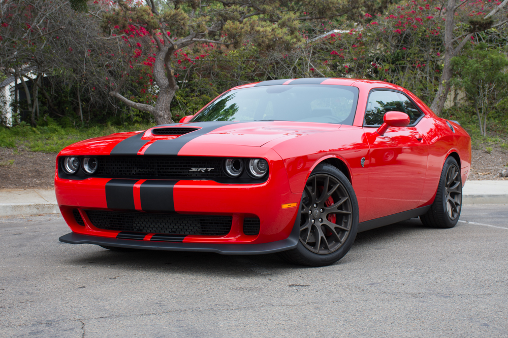 2016_Dodge_Challenger_SRT_Hellcat_review_photos_AutoNation_15.jpg