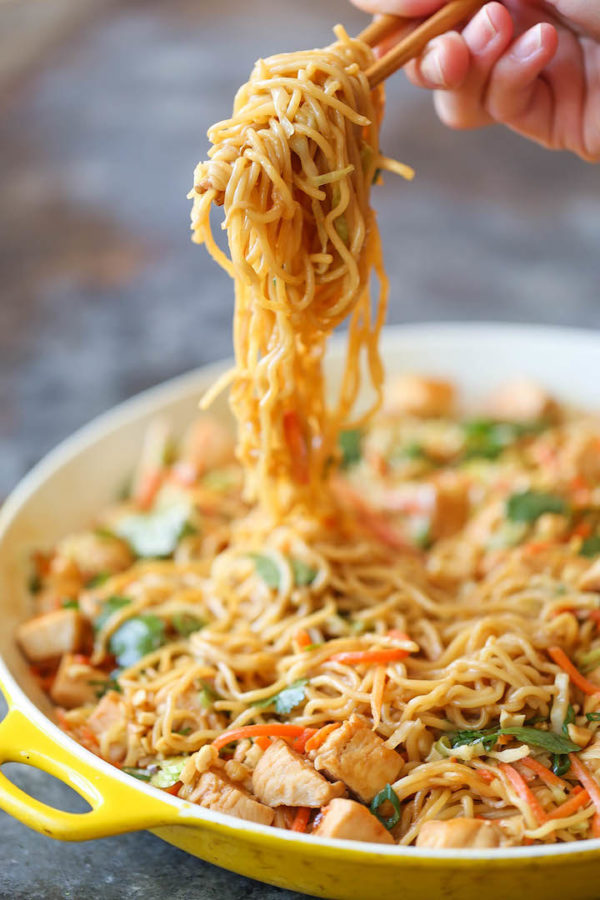 Thai_Peanut_Chicken_NoodlesIMG_7005edit_600x900.jpg