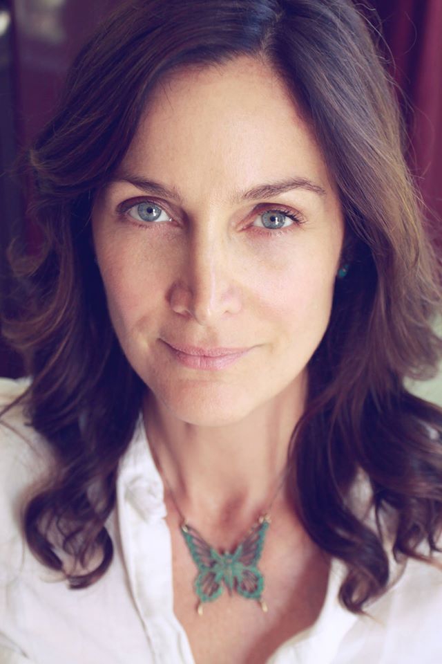 Carrie_Anne_Moss_dp_profile_pics_Facebook_whatsapp_653.jpg