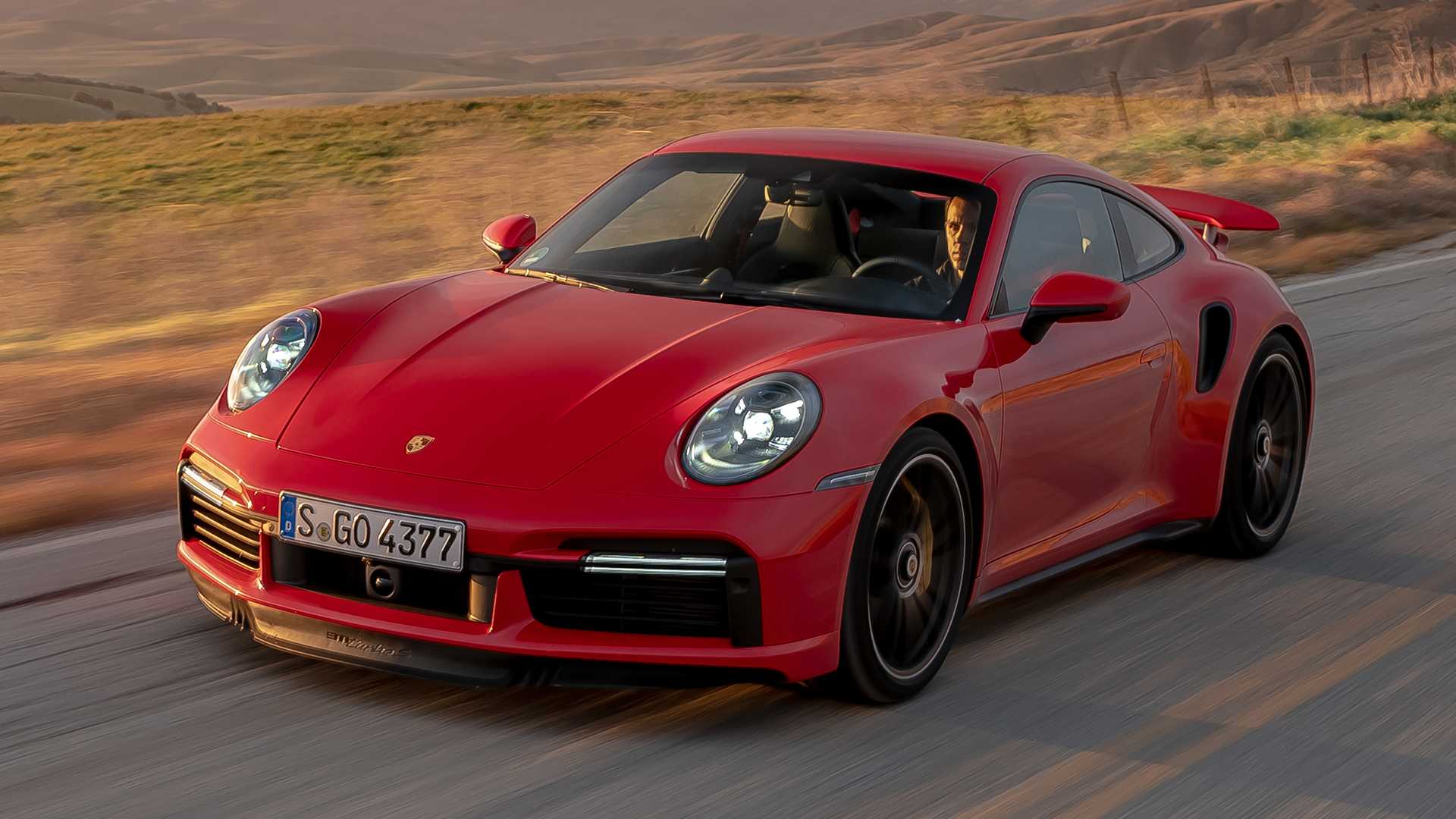 2021_porsche_911_turbo_s.jpg