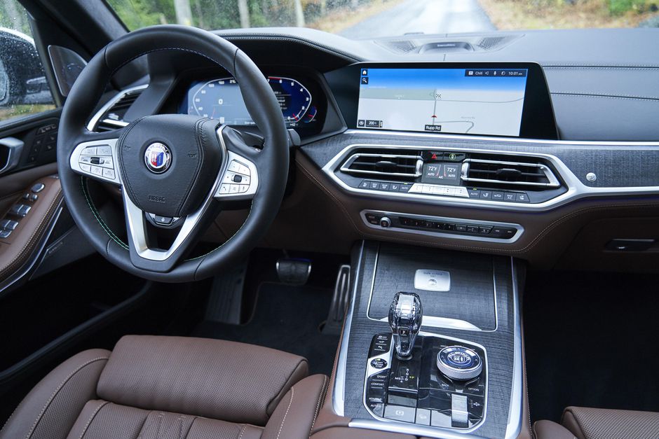 2021_bmw_alpina_xb7_21.jpg