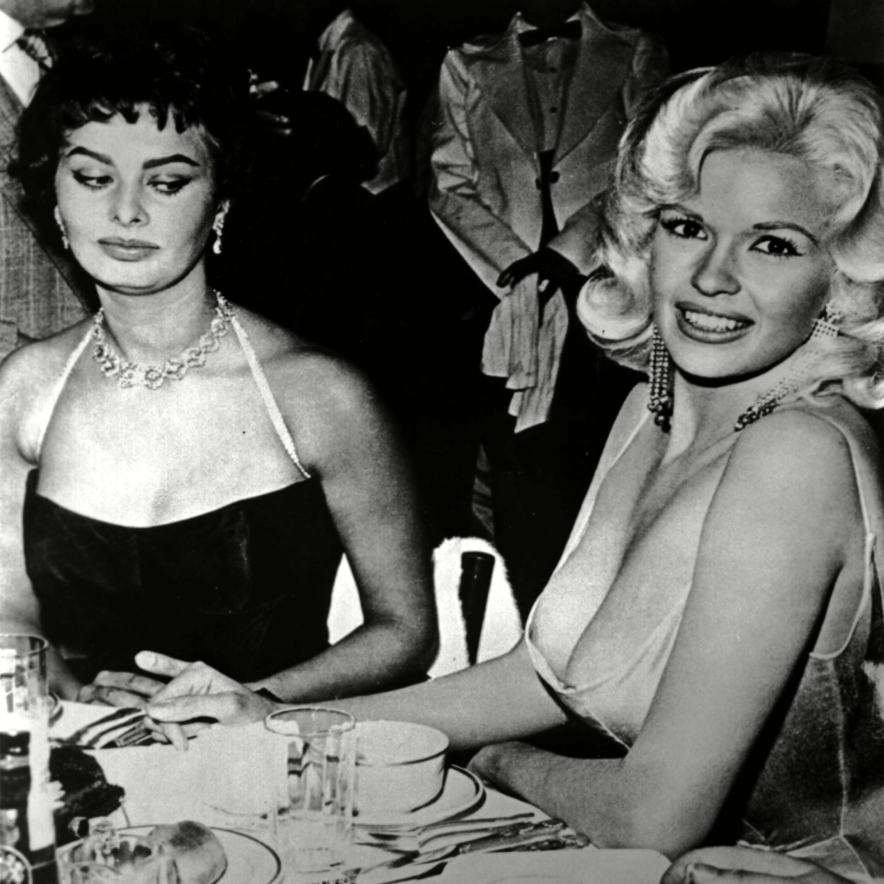 549a23ed20c5f___hbz_sophia_loren_jayne_mansfield_article_promo.jpg