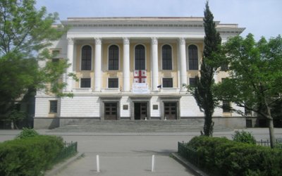 02.jpg