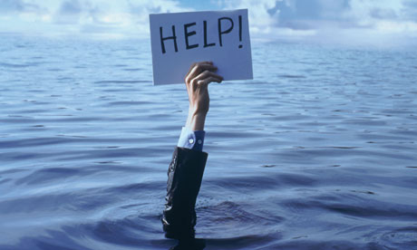 Help_Sign_Above_Water_007.jpg