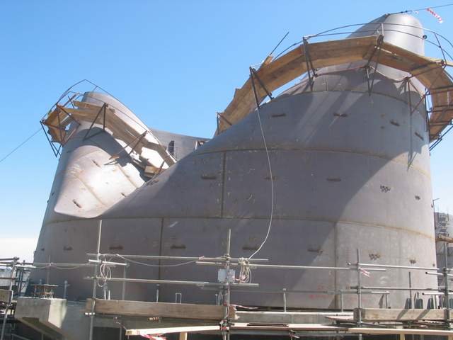 collapsed_tank.JPG