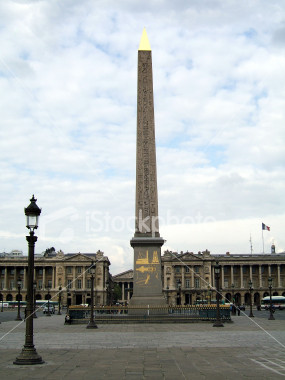 ist2_545300_district_of_la_concorde.jpg