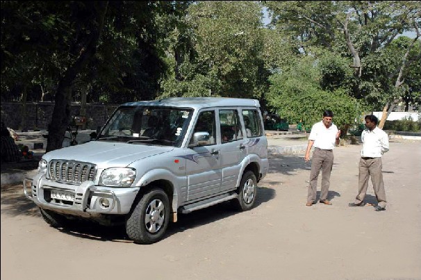 mahindra_scorpio.jpg