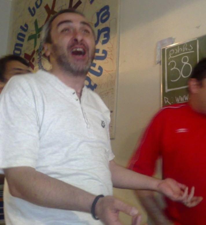 100720081374_001.jpg