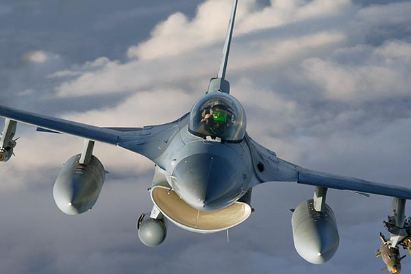 f16_4.jpg