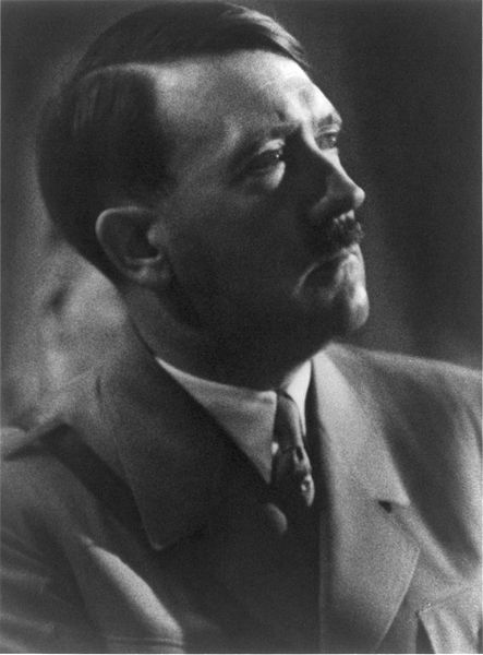 443px_Adolf_Hitler_cph_3a48970.jpg