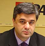 4700a4ee08fd37d.jpg