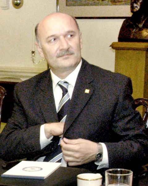 479px_Levan_Mikeladze__28August_4_2C_2004_29.jpg 479px_Levan_Mikeladze__28August_4_2C_2004_29.jpg