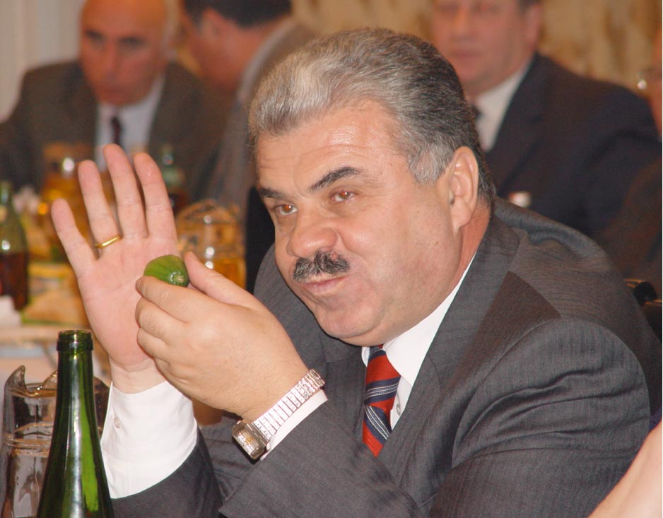 kitra.jpg