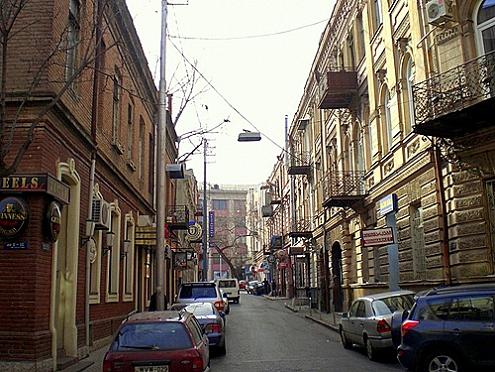 586907_old_city.jpg
