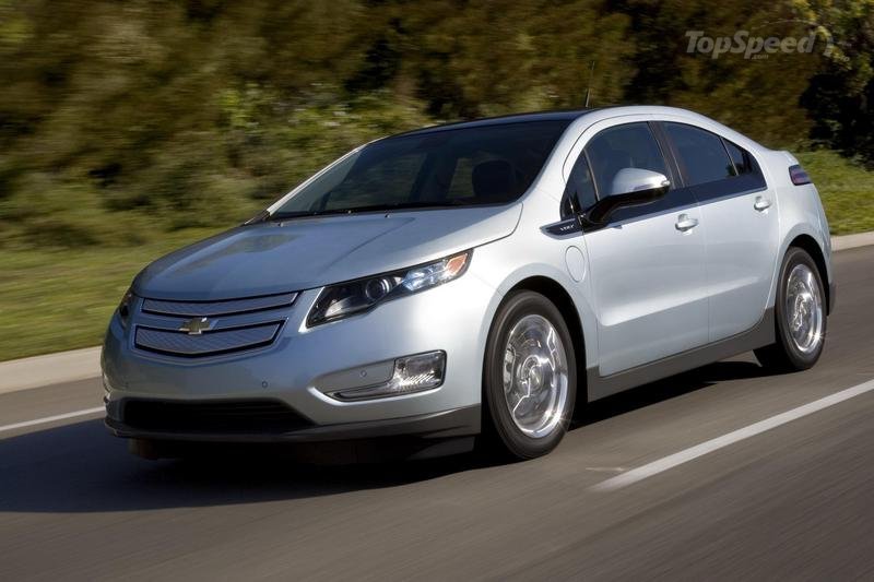 2011_chevrolet_volt_16_800x0w.jpg