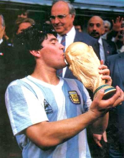 maradona.jpg