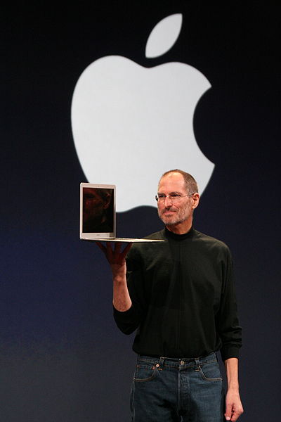 400px_SteveJobsMacbookAir.jpg