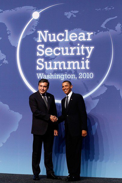 obama_misha.jpg