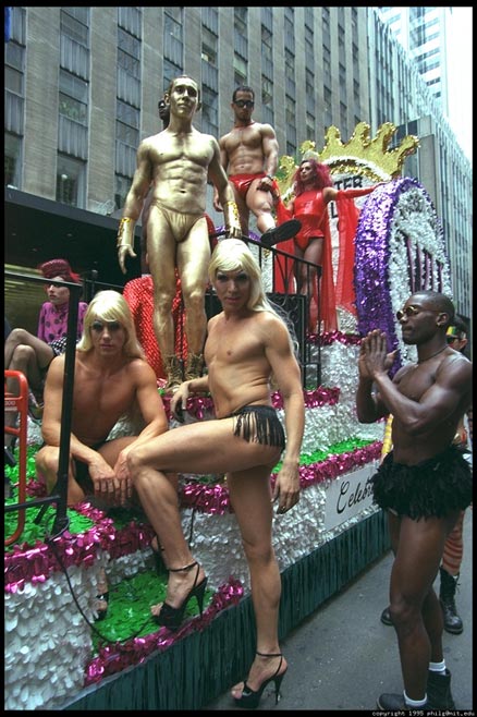 gayparadeheelsfloat.jpg