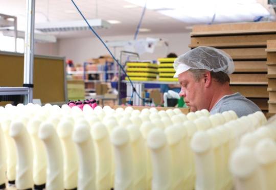 just_another_day_at_the_dildo_factory_20355_1245950698_3.jpg