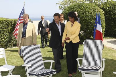 1083870_7_67aa_nicolas_sarkozy_et_condoleezza_rice_se_sont.jpg