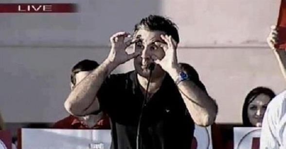 424769_460635757312410_869686185_n.jpg