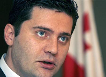 2012_09_20T194113Z_1_CBRE88J1IOR00_RTROPTP_2_OUKWD_UK_GEORGIA_PROTESTS_MINISTER.JPG