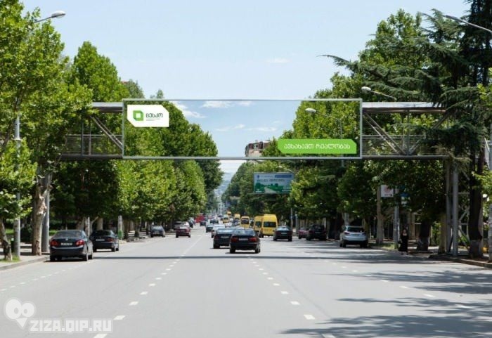 ziza_1_06.jpg