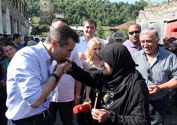 1bibi.jpg