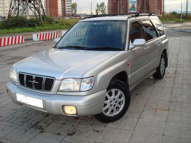 86546483_2_644x461_subaru_forester_2000_mkpp_fotografii.jpg