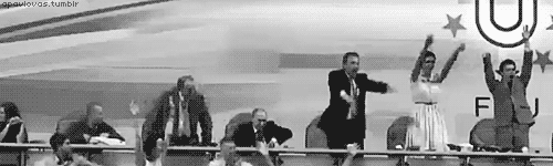 tumblr_mpj9fuUMOG1ra7civo2_r1_500.gif