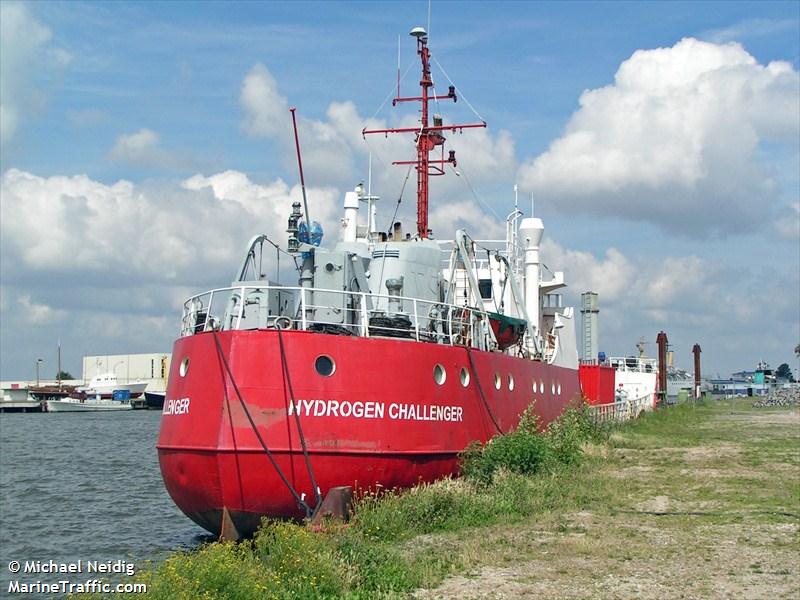 HYDROGEN_CHALLENGER.jpg