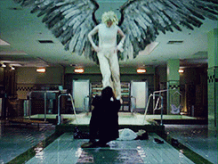 tumblr_mnuhn4eVcY1qelb9co1_250.gif