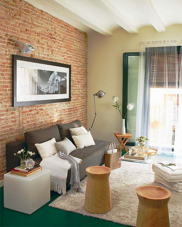Back_Wall_Living_Room_with_Brick_Decor_Ideas.jpg