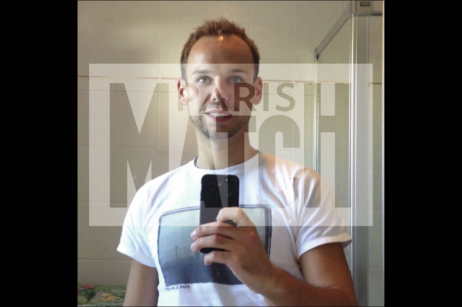 Andreas_Lubitz_son_selfie_article_landscape_pm_v8.jpg
