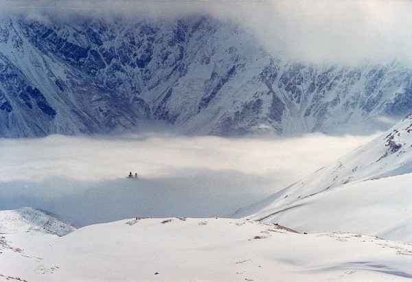 gergetis_sameba_church_kazbegi_georgia_photo_rusudan_jakeli.jpg